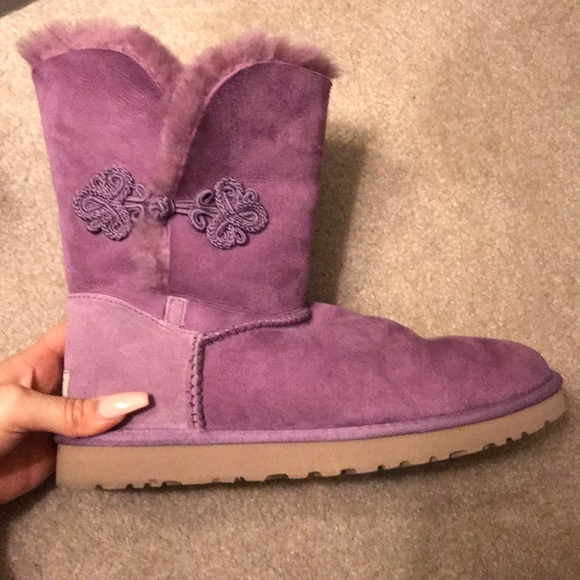 pastel colored uggs